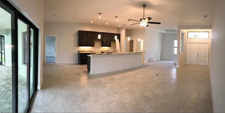 815 SW 11th Ct — Photo 6