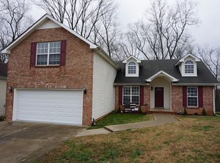1802 Patricia Dr, Clarksville, TN 37040
