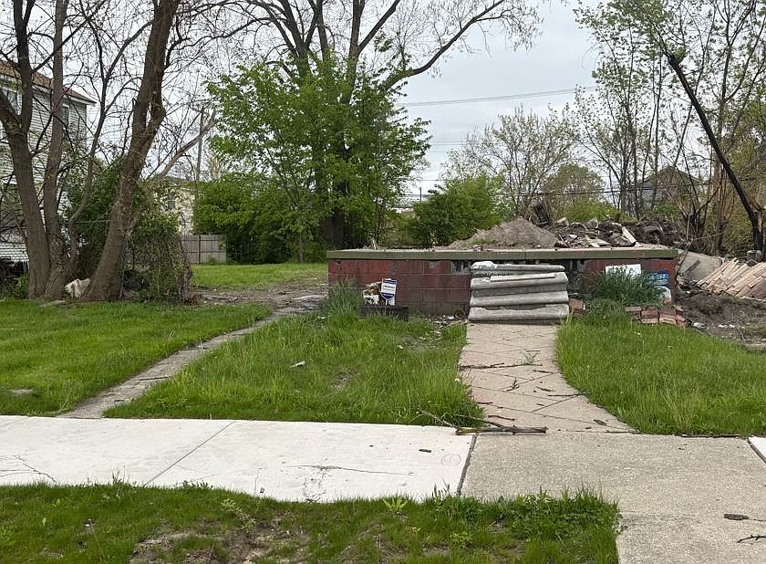 1st image of 230 Church St