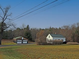 2 Fosters Rd, Montague, MA 01351