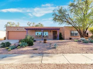 221 W Paseo Adobe, Green Valley, AZ 85614