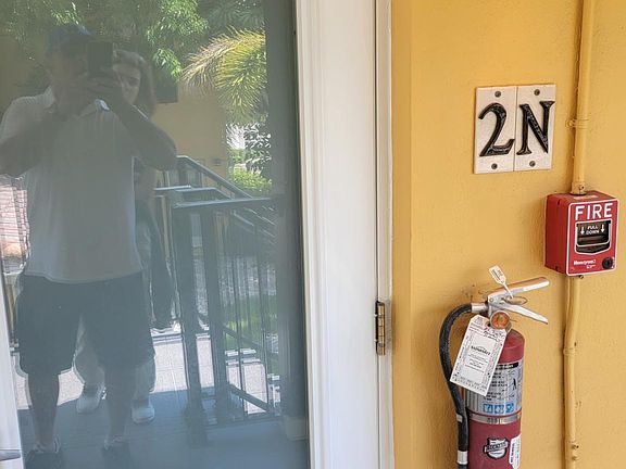 2nd image of 717 NE 1st St APT 2N