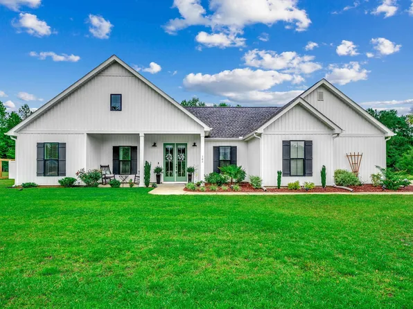 101 Karlie Ln., Aynor, SC 29511