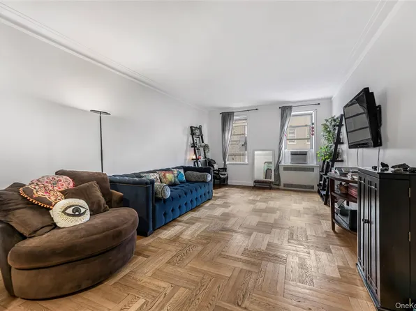 2190 Boston Road #4G, Bronx, NY 10462