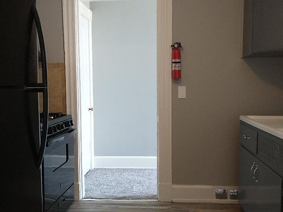 3rd image of 4712 Station Ave APT 5
