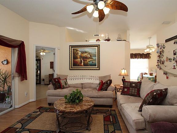 3rd image of 5145 Summer Hill Dr