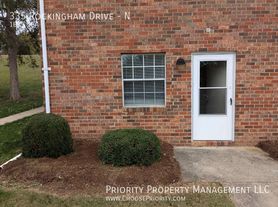 335 Rockingham Dr, Harrisonburg, VA