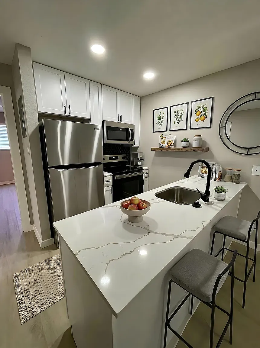 1 bed, 585 sqft, $1,095 — Photo 3