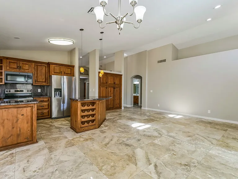 1517 W Antiqua Dr — Photo 7
