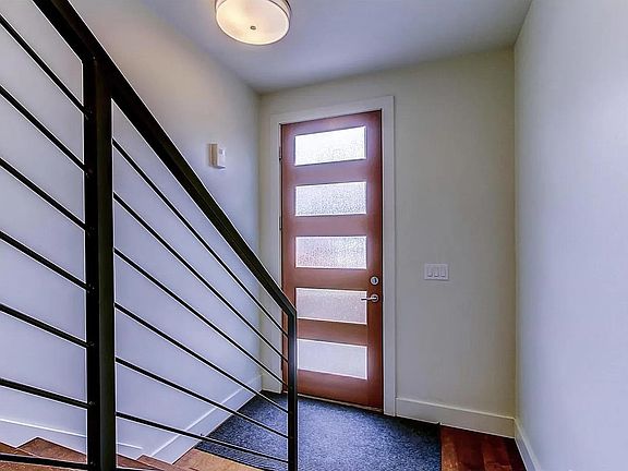 Well lit entry into the home