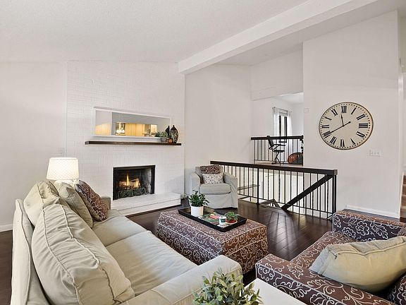 5th image of 5413 Hyland Courts Dr