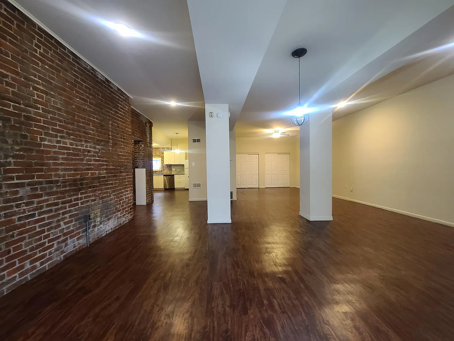1205 Leopard St — Photo 4
