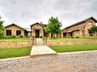 947 Ranch Road 2831, Horseshoe Bay, TX 78657