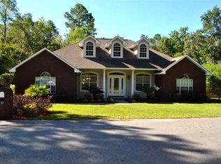 473 Pinebrook Cir, Cantonment, FL 32533
