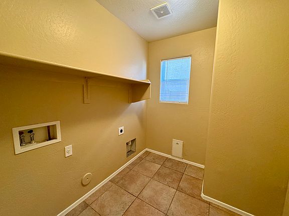 2nd image of 3212 S 72nd Ln