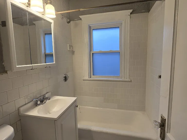 620 South St #1 — Photo 4