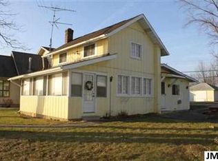 8288 N Shore Dr, Clarklake, MI 49234