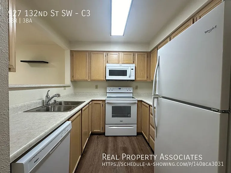 927 132nd St SW #C3 — Photo 5
