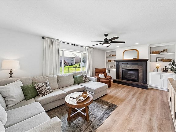 5th image of 1415 Cedar Dr