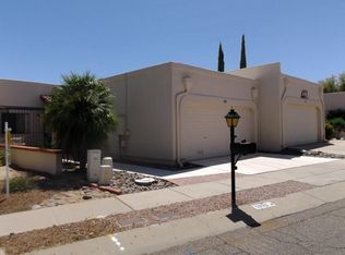 1033 W Calle De Emilia, Green Valley, AZ 85614