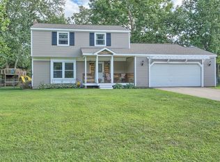 5355 Lamp Lighter Ln, Flushing, MI 48433