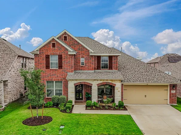 1612 Village Creek Dr, Forney, TX 75126