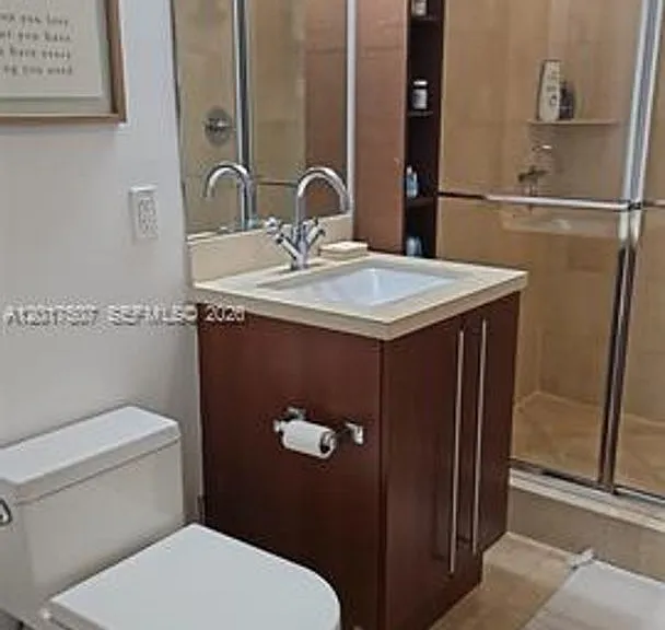 79 SW 12th St #3711 — Photo 2