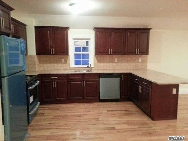 2nd image of 14859 Edgewood St