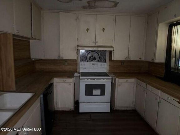 5th image of 1123 Broadmoor Ave