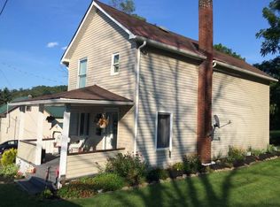 20 Weaver St, Mill Hall, PA 17751