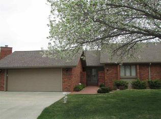 2323 SW Mayfair Pl, Topeka, KS 66611