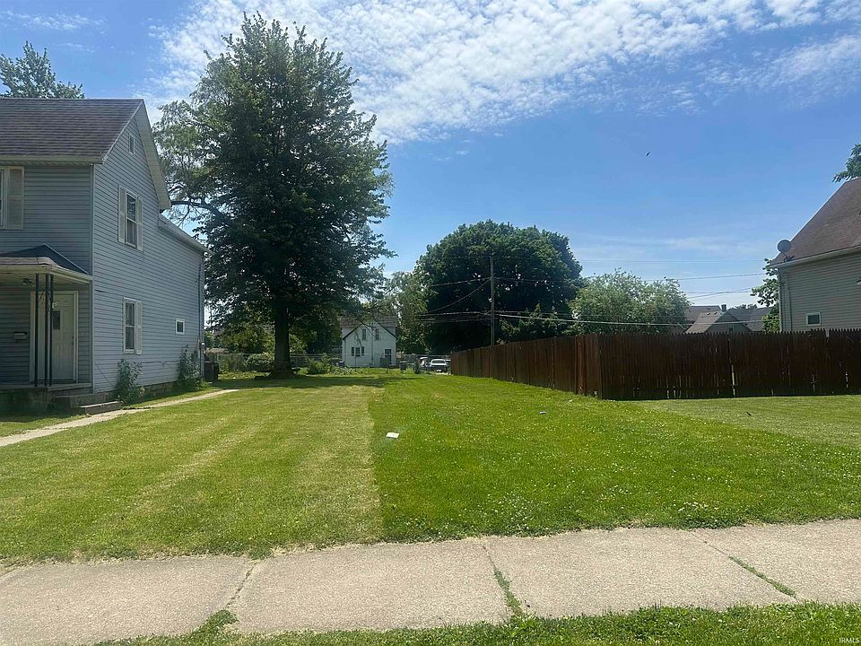 1st image of 520 E Taber St