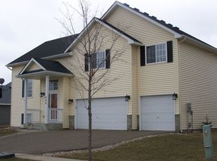 406 12th St, Farmington, MN 55024