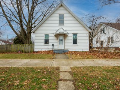 1213 S Madison St, Bloomington, IL, 61701
