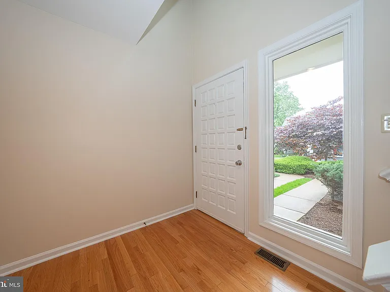 16 W Harrison Rd #16 — Photo 9