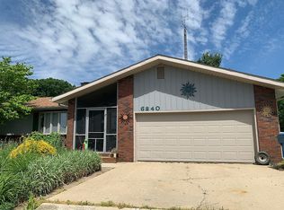 6840 W Orland Rd, Angola, IN 46703