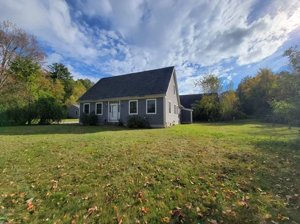 438 High Street, Candia, NH 03034