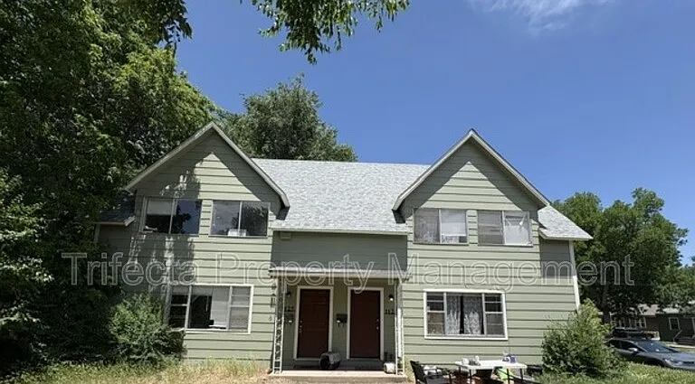 1125 Peterson St — Photo 1