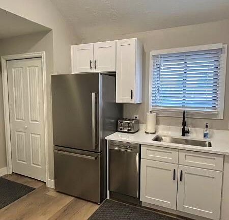 4th image of 860 S Village Rd APT E5