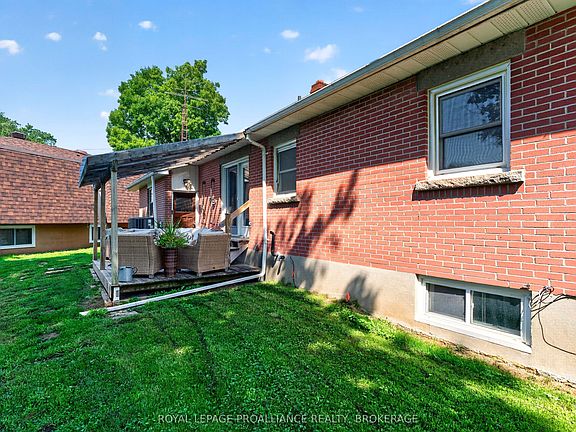 4th image of 26 McLean Blvd