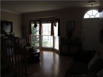 Walk-In bay window