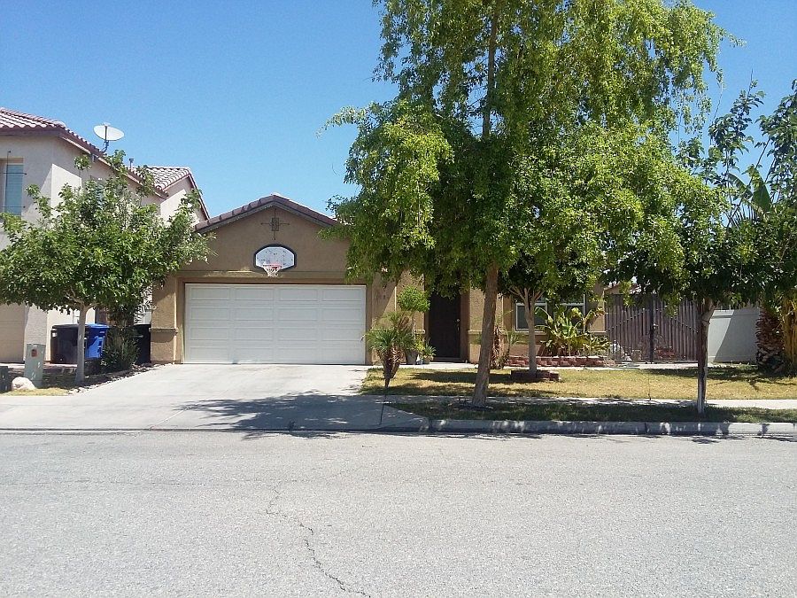 1st image of 1186 Riverview Ave
