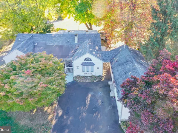 115 Orchard Ln, Feasterville, PA 19053