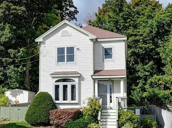 19 Fisk Ave, Weymouth, MA 02189