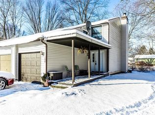 128 Softwind Cir, Baldwinsville, NY 13027