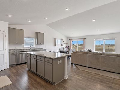 1814 Fields Dr, Carver, MN, 55315