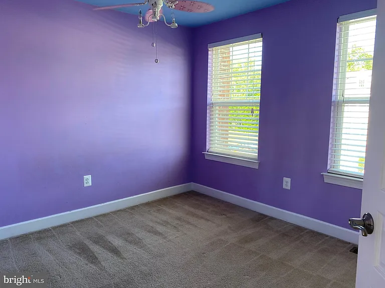 16704 Shackleford Way — Photo 22