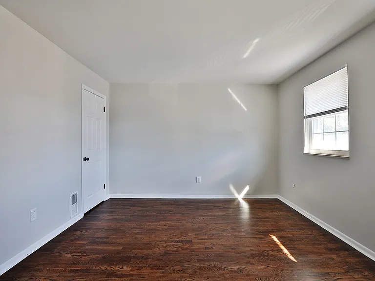 3427 Maize Rd — Photo 22