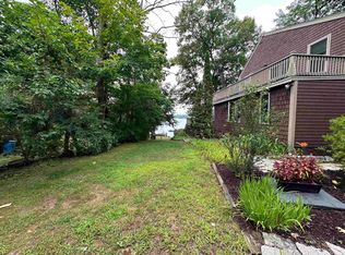 8 River Rd, Barrington, NH 03825