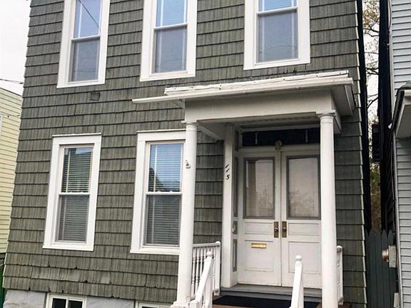 4th image of 115 Jackson Ave #1